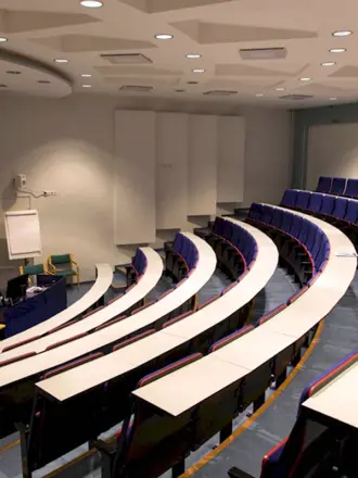 Студенческая аудитория амфитеатр